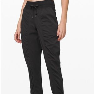 Lululemon dance studio joggers
